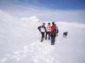 Salita al Rifugio Gherardi su un percorso già ben innevato il 27 novembre 2010 - FOTOGALLERY